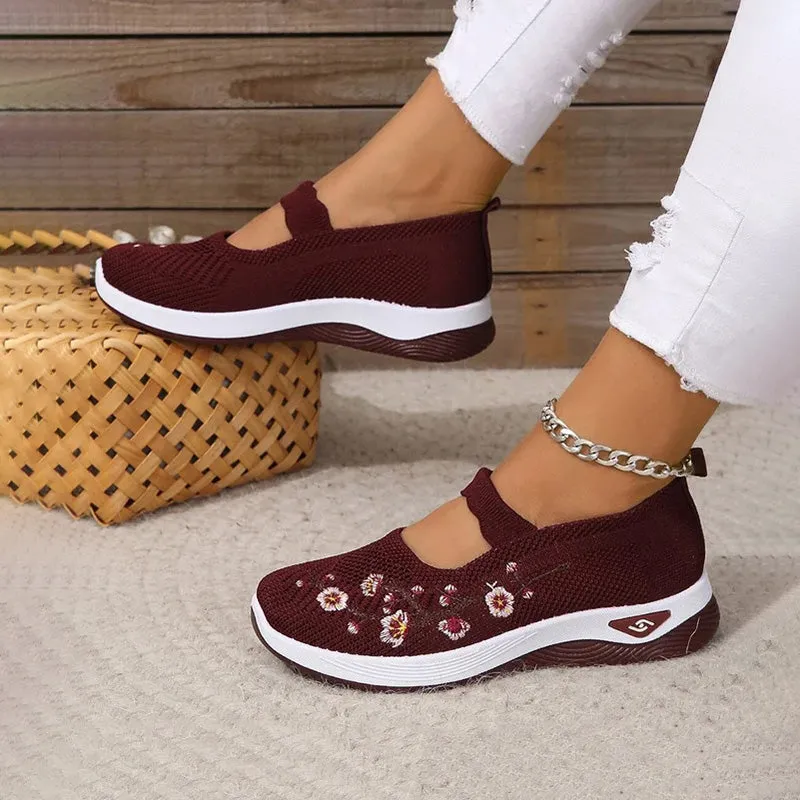 Floral Embroidered Breathable Shoes