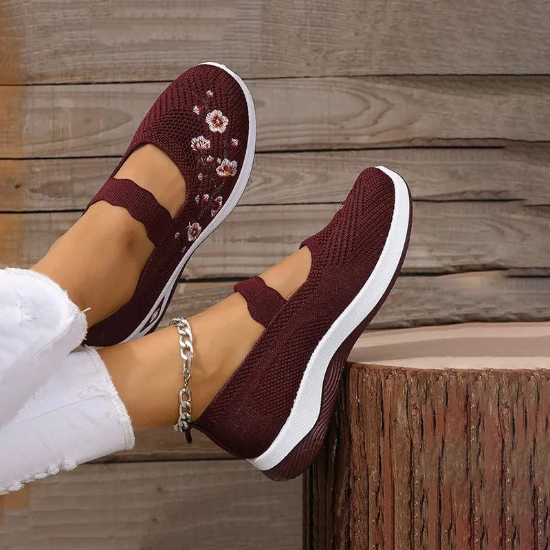 Floral Embroidered Breathable Shoes