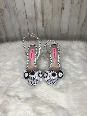 Shoes Heels Stiletto By Betsey Johnson  Size: 5