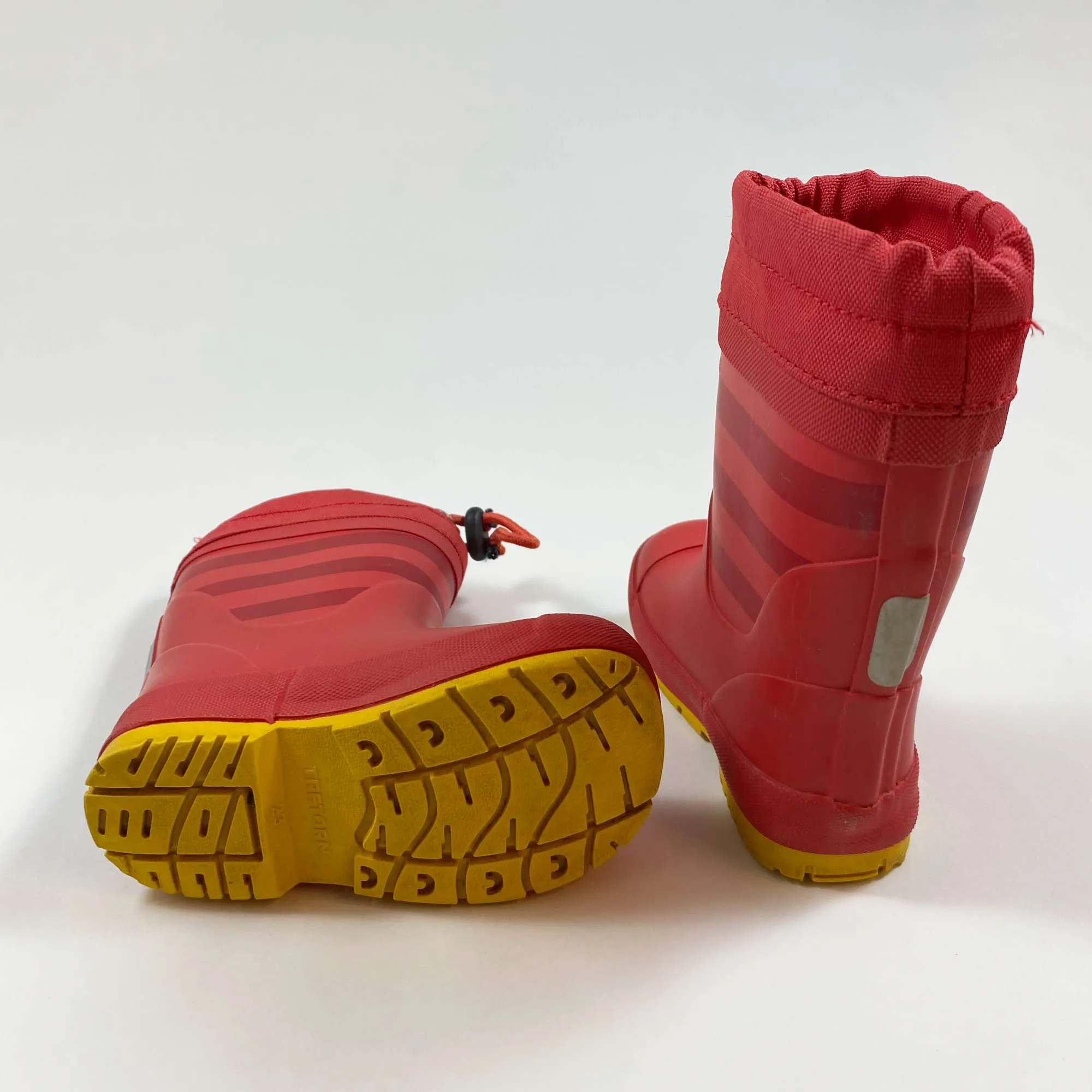 Tretorn red thermo rain boots 23