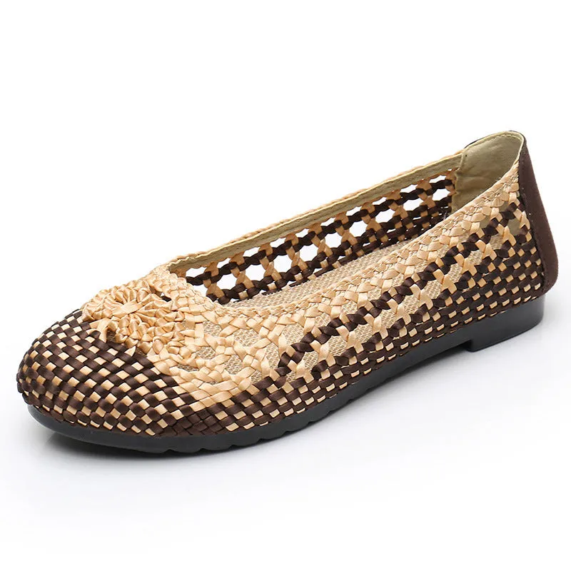 Vanccy Summer Fashion Casual Mesh Lofaers Hollow Breathable Weaving  Mom Shoes