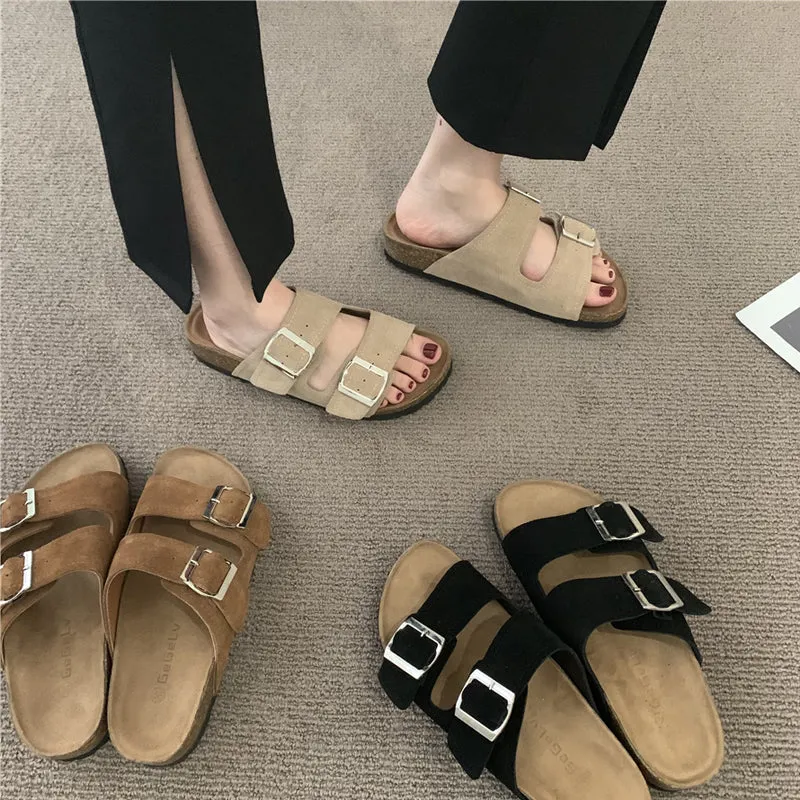 Vintage design slippers - comfort &amp; style