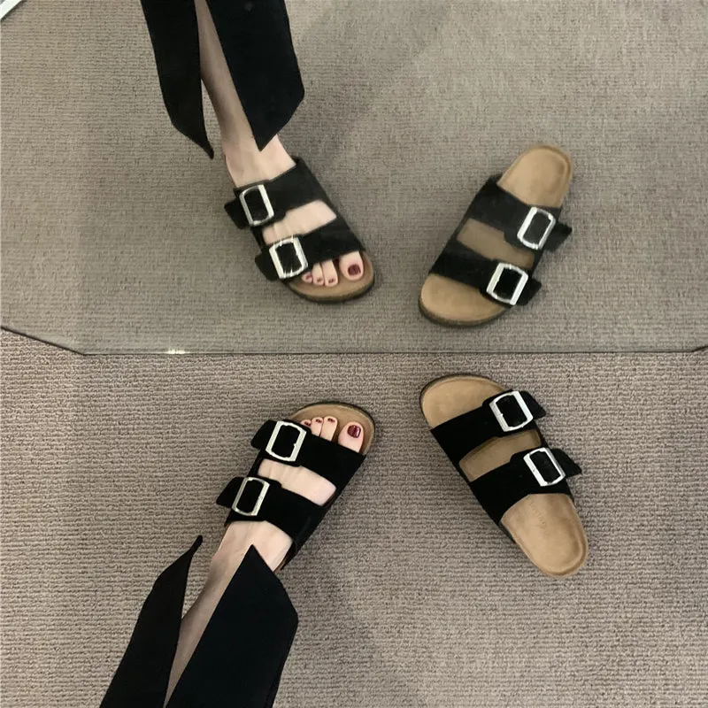 Vintage design slippers - comfort &amp; style
