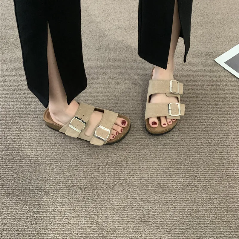 Vintage design slippers - comfort &amp; style
