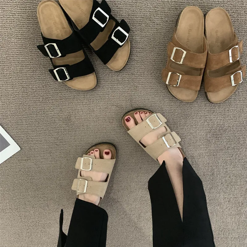 Vintage design slippers - comfort &amp; style