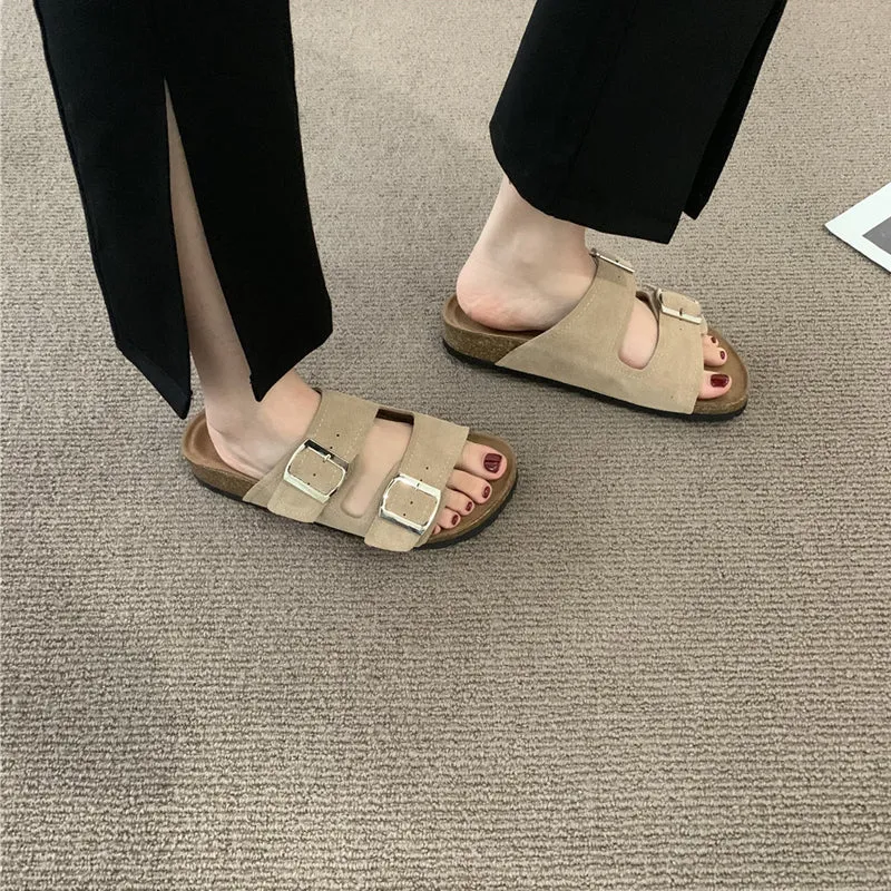 Vintage design slippers - comfort &amp; style