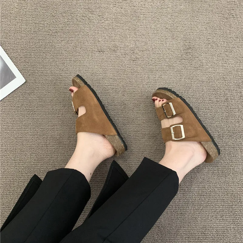 Vintage design slippers - comfort &amp; style